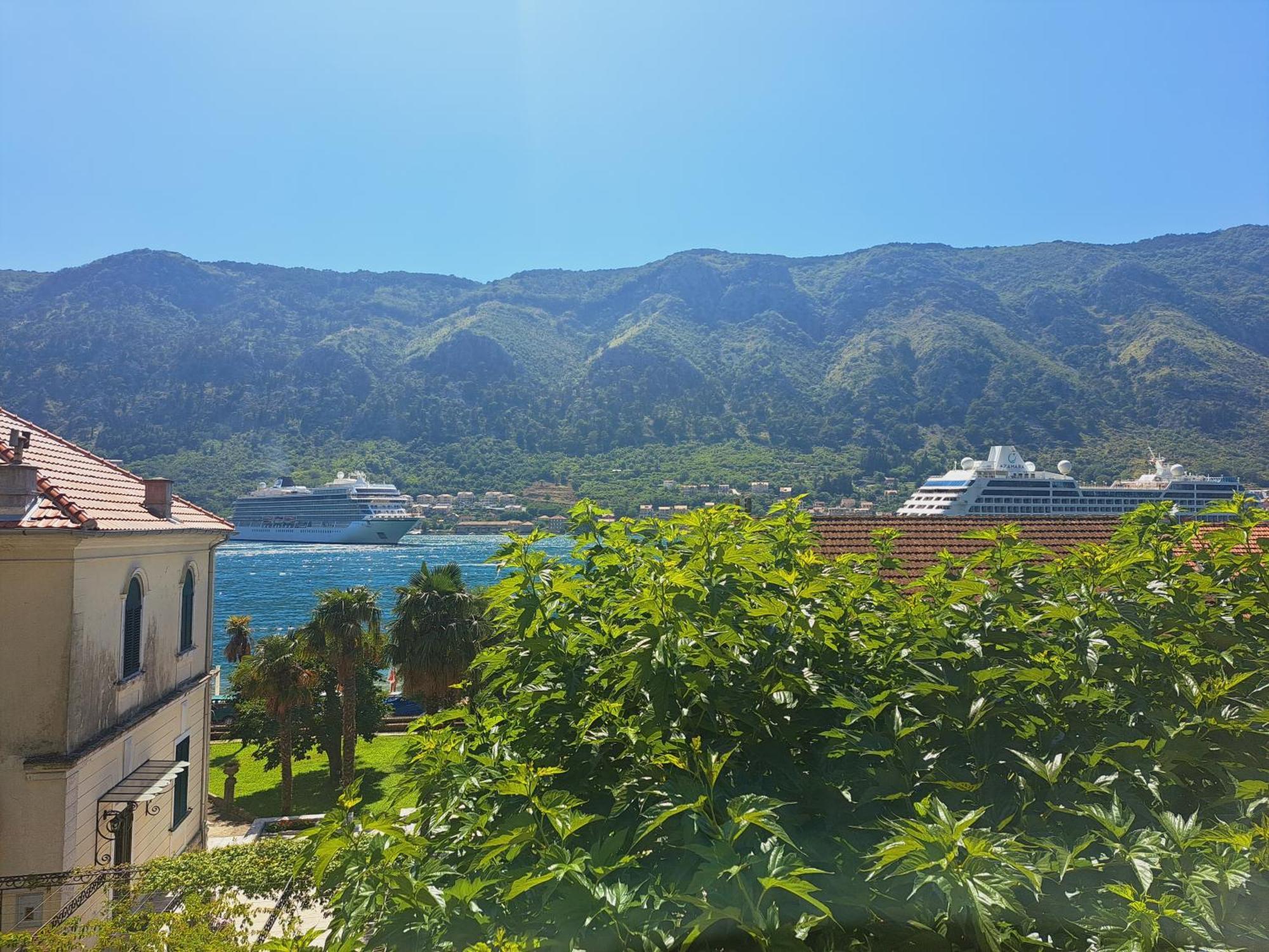 Apartmani F&M Cattaro Esterno foto