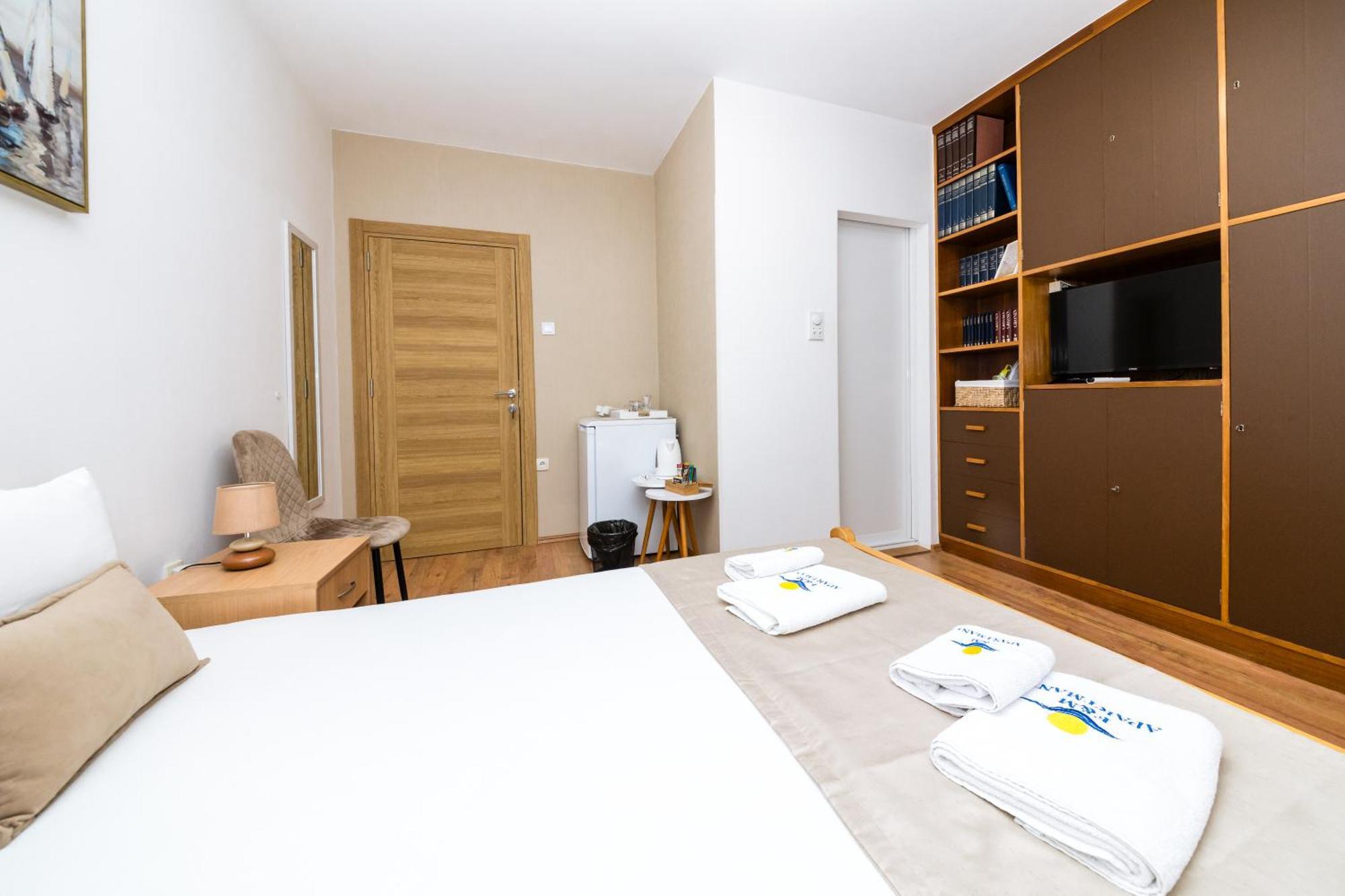 Apartmani F&M Cattaro Esterno foto