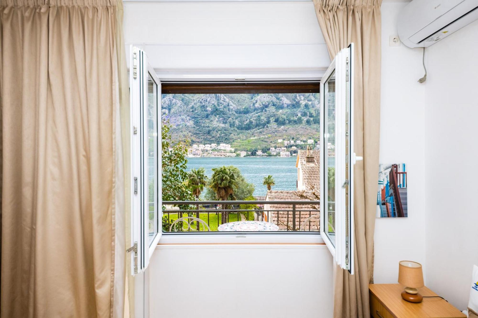 Apartmani F&M Cattaro Esterno foto